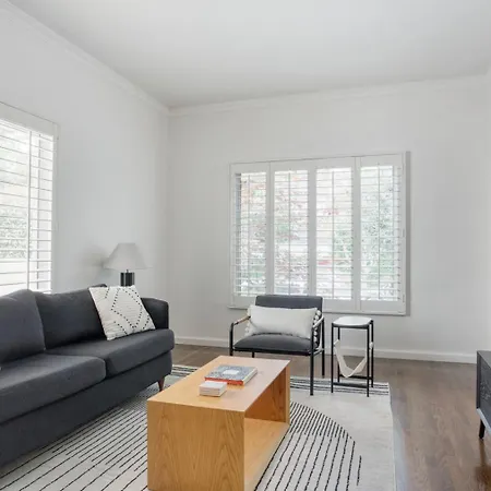 Blueground Bev Hills Nr Attractions Hospital Lax-1218 Apartment